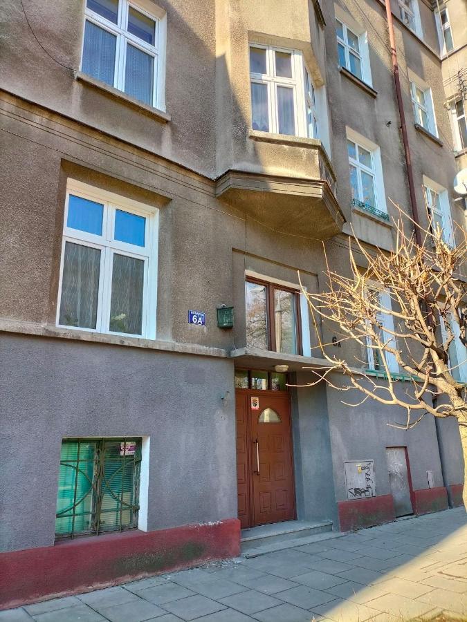 Uroczy Apartament W Centrum Krakowa 外观 照片